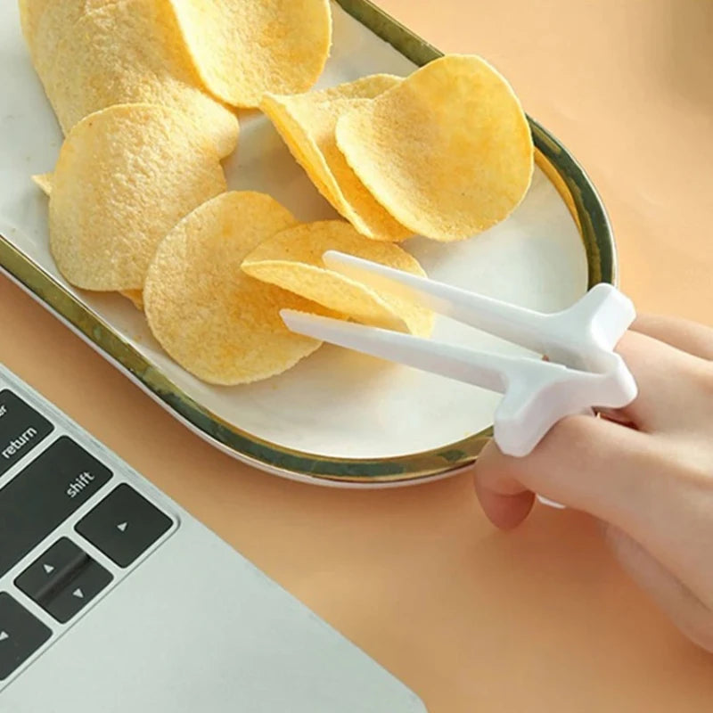 New Portable Finger Chopsticks